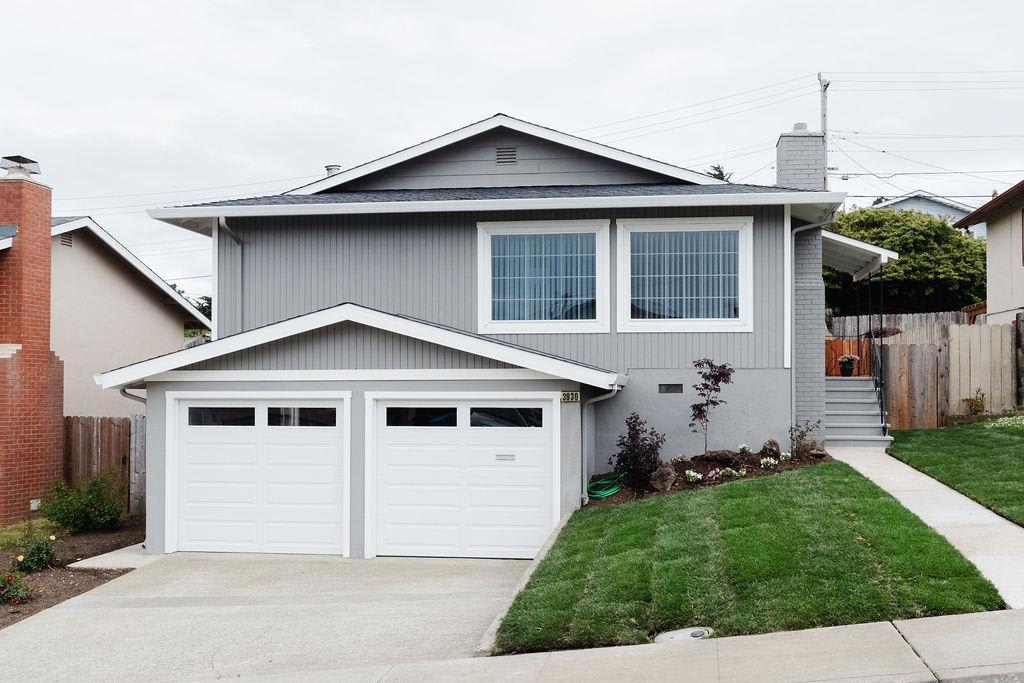 3930 Moulton