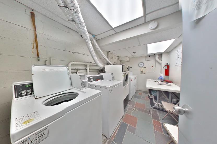 15 West 64th Street, Apt 4-A