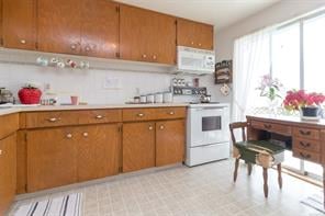 1841-1843 Laval Ave