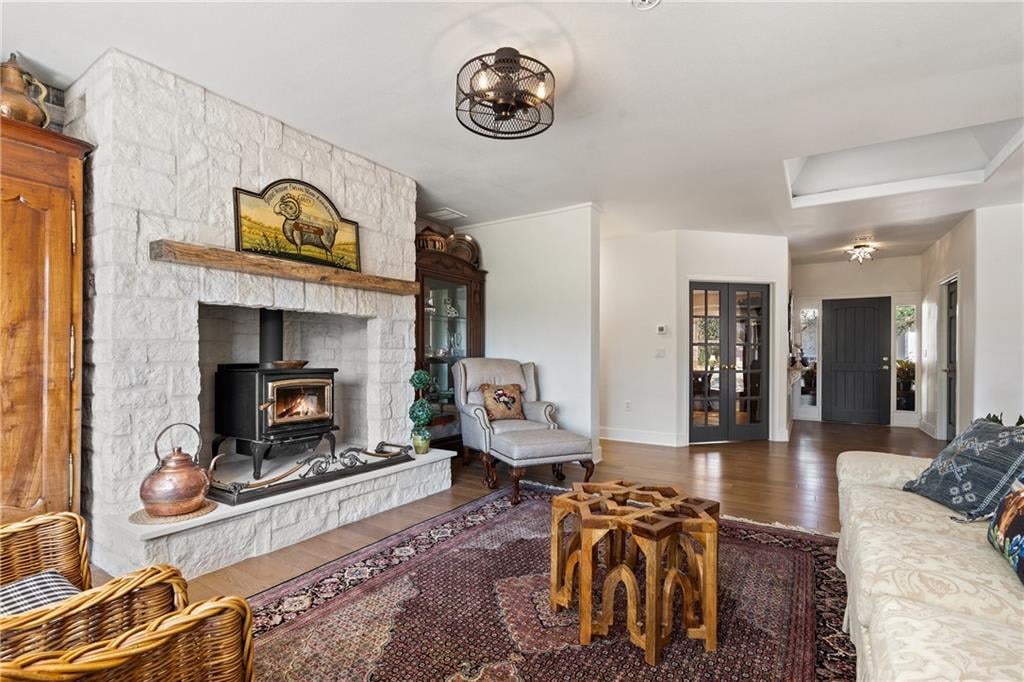 1044 SUNSET CANYON