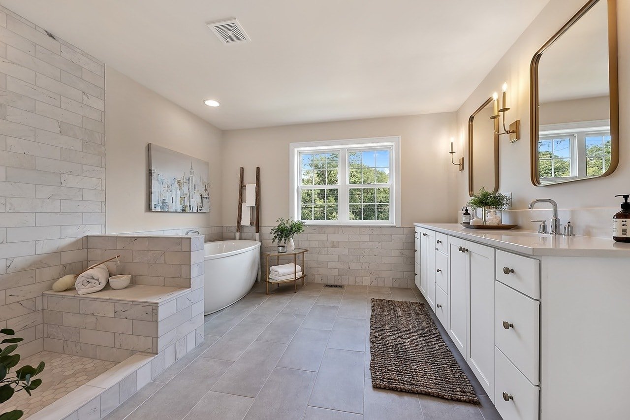 1123 Hickory Drive