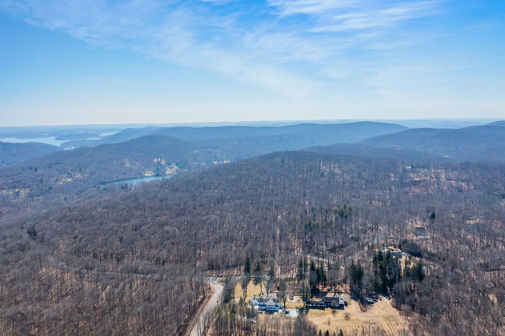 click to view > aerial video 3