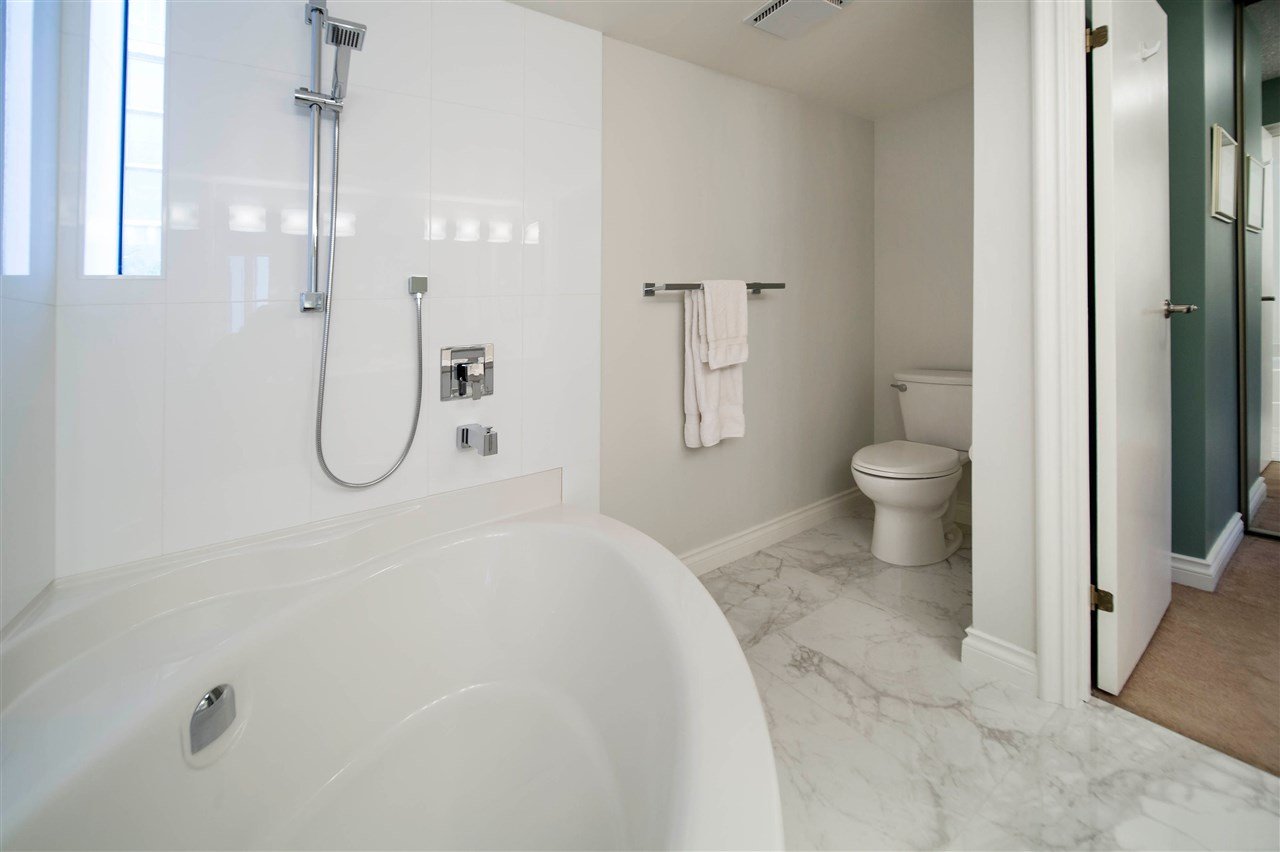 206-1775 W 10th Avenue, Vancouver