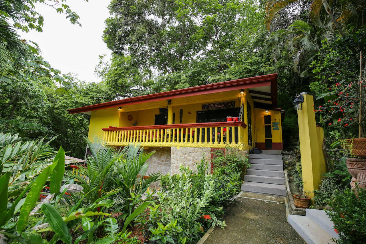 CASA MARIPOSA CONDOMINIUM IN THE HEARTH OF MANUEL ANTONIO