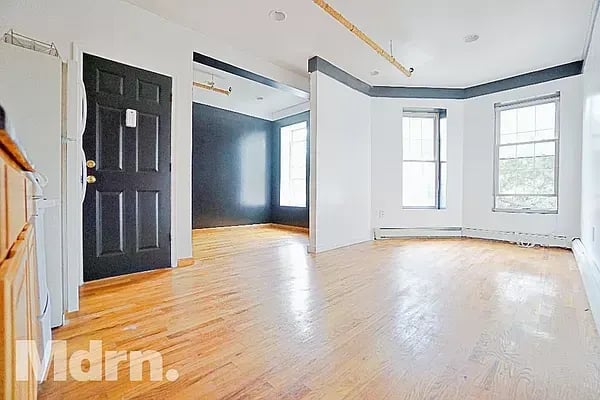 832 Quincy Street Unit: 2A