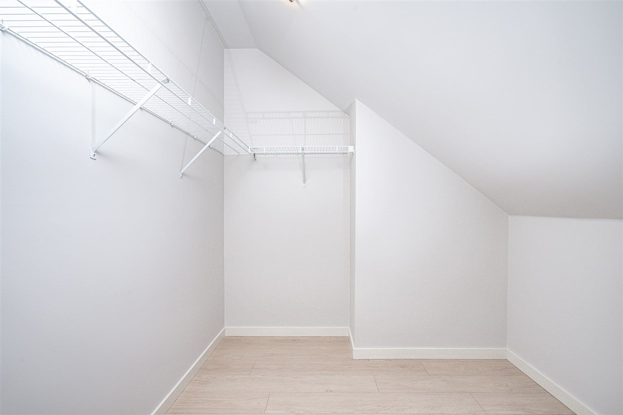 401-1661 Fraser Avenue, Port Coquitlam