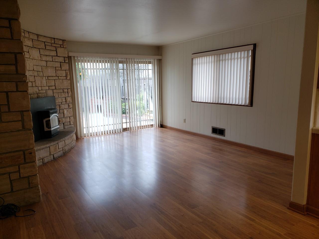 916 San Vincente Ave