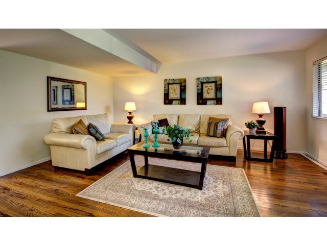 6090 Calle De Amor
