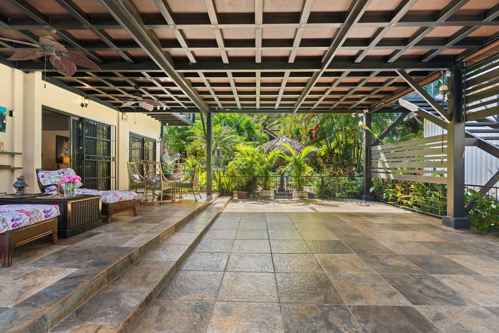 Mixed Use Income Property, Tamarindo, Guanacaste