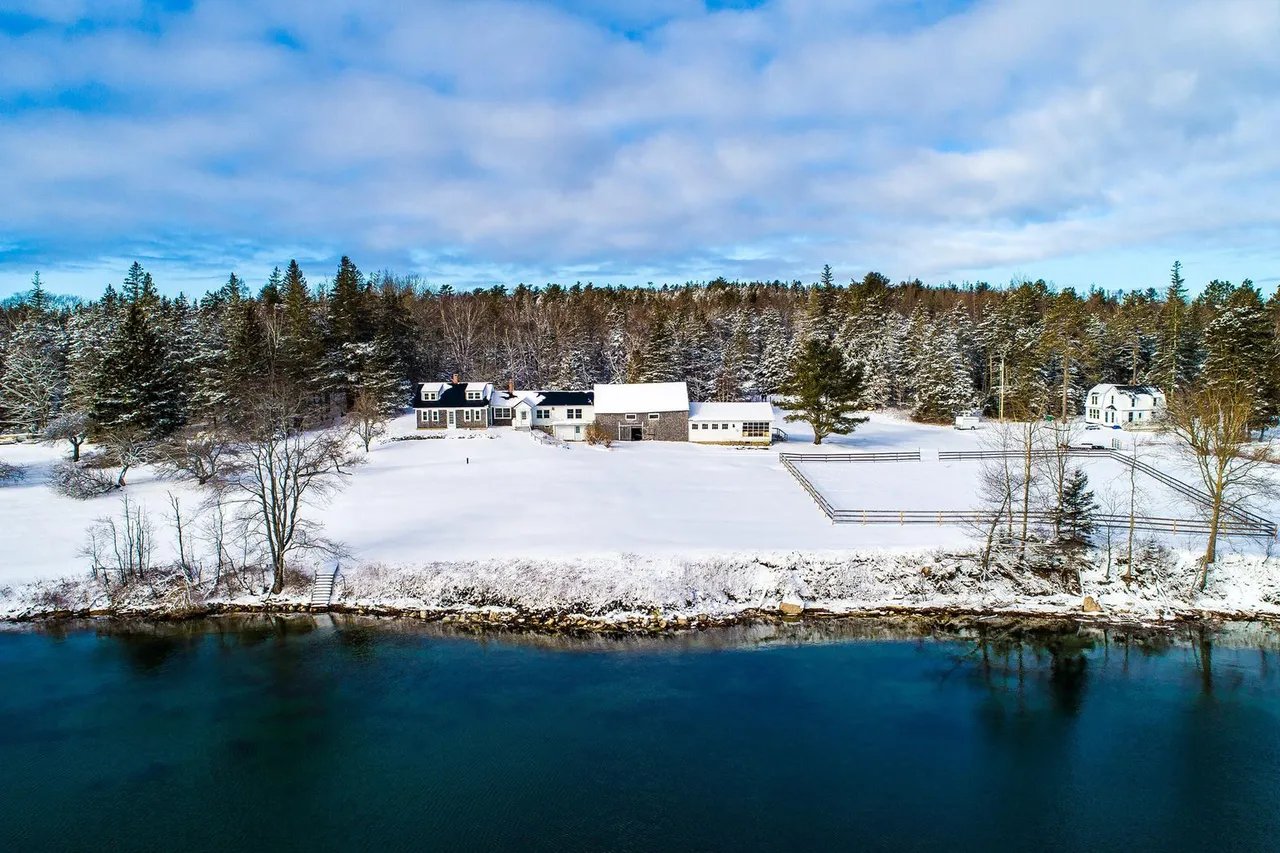New Waterfront Listing! 144 Byards Point Road, Sedgwick, Maine – $1,199,000