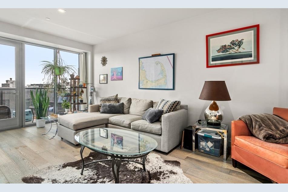 375 Canal St #708