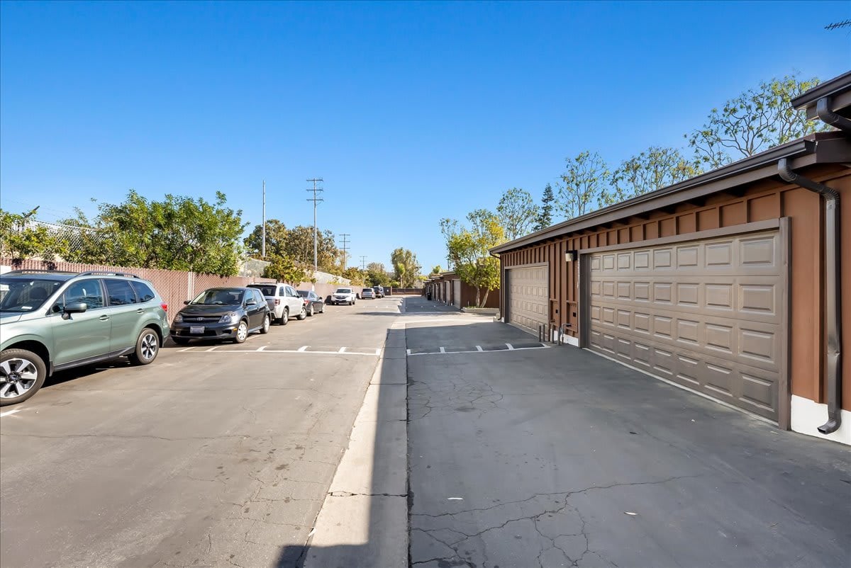 2217 Mount Shasta Drive