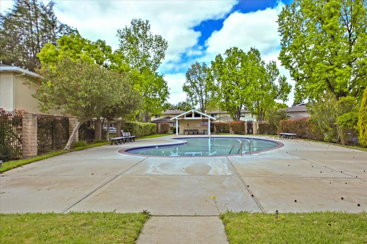 4769 Hatfield Walkway #3