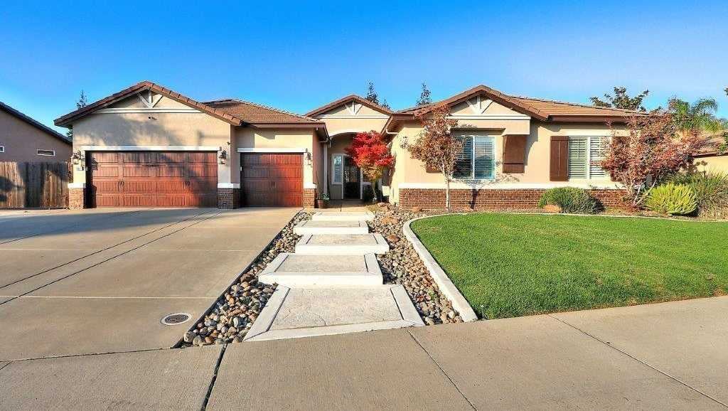 1067 Elk Hills Drive