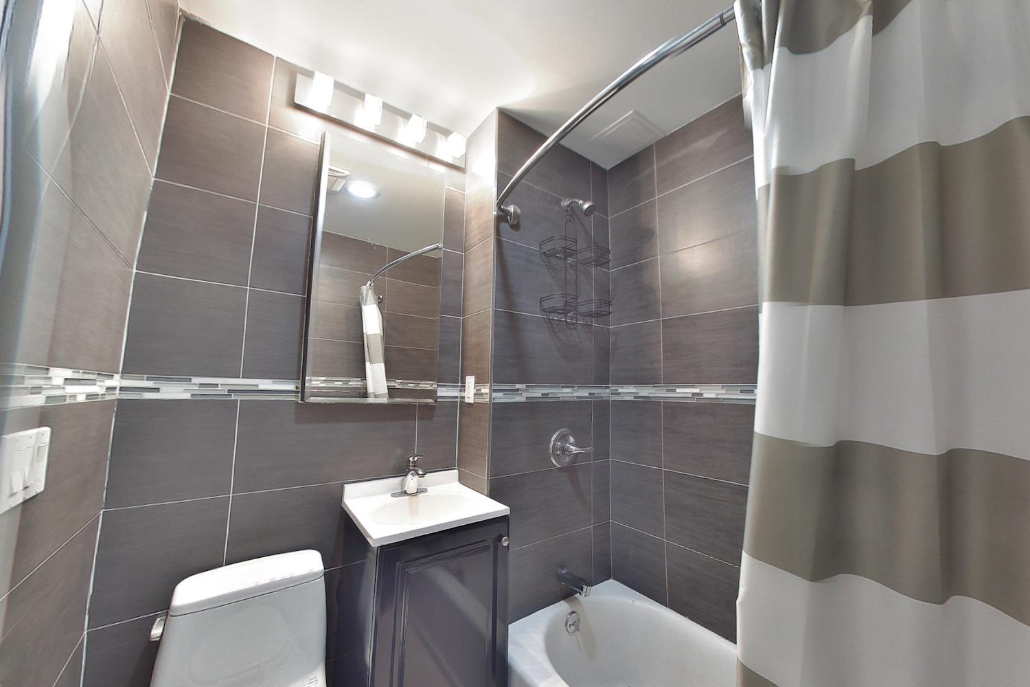 324 Grand Street, Apt 3-B