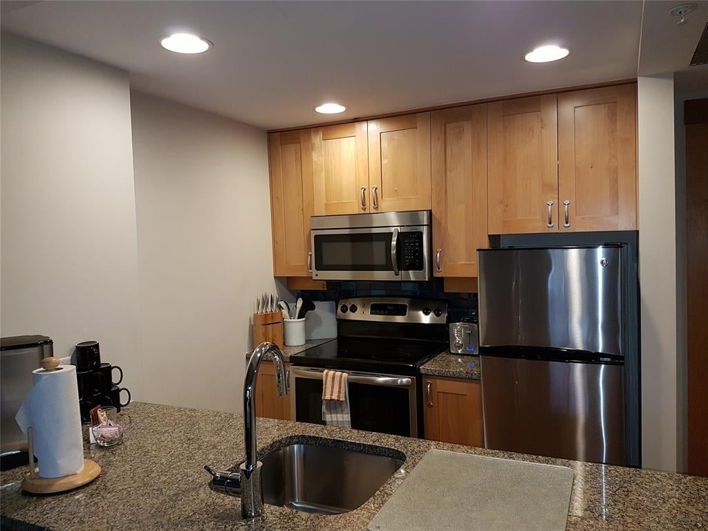 204A-2036 London Ln