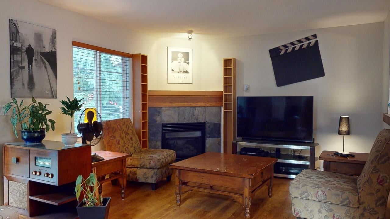 50-1450 Vine Rd