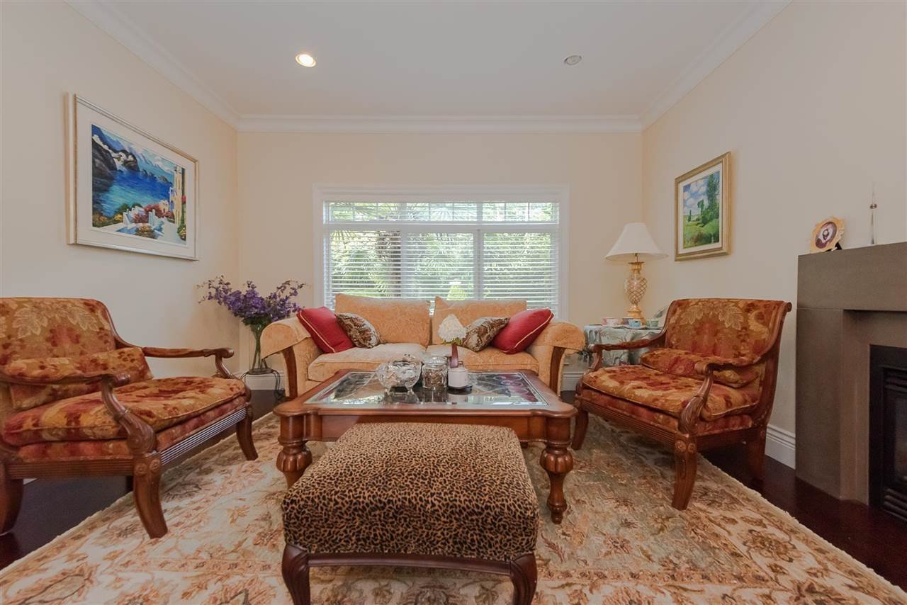 2332 W 47th Ave