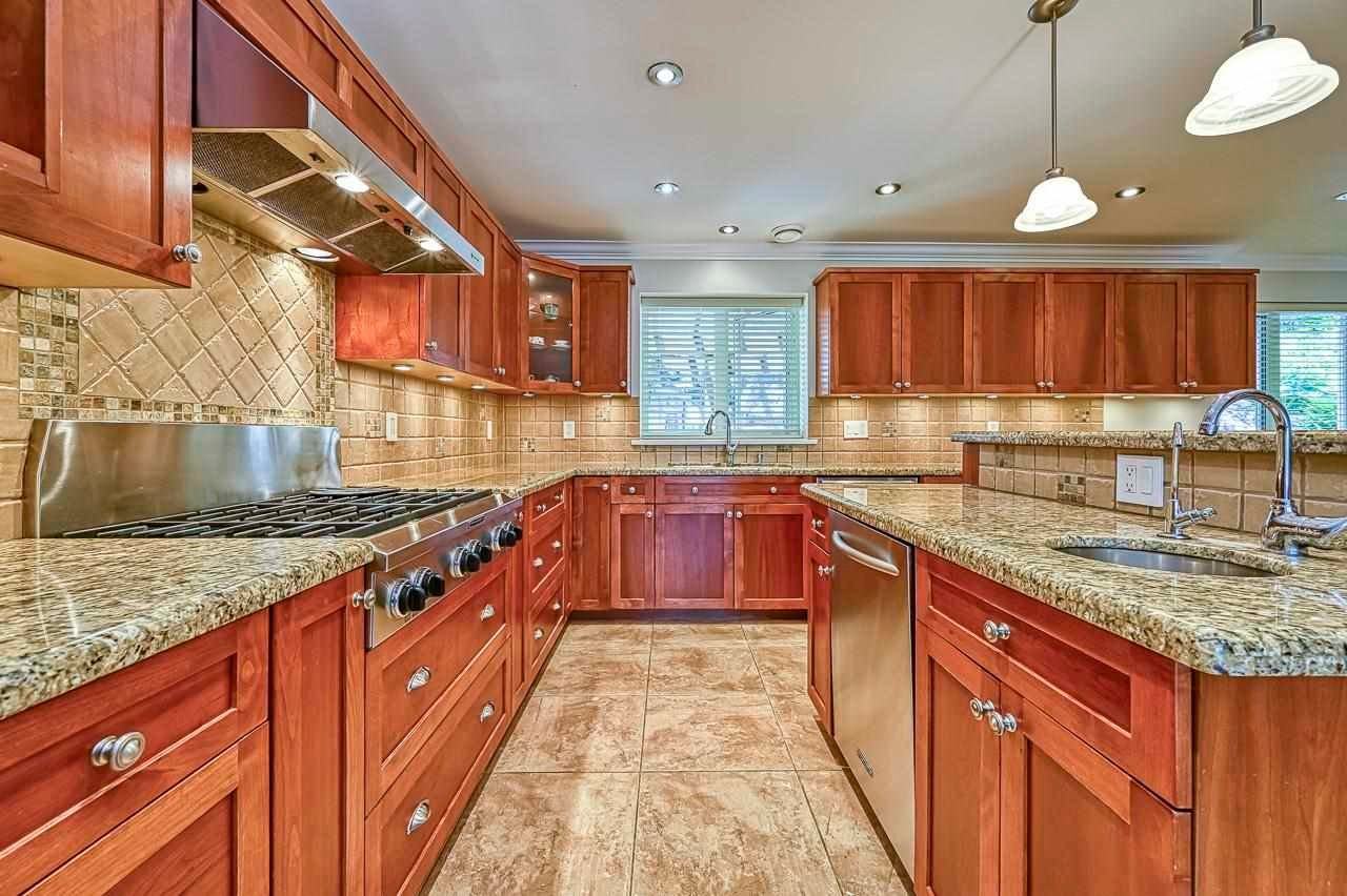 3436 Anne Macdonald Wy