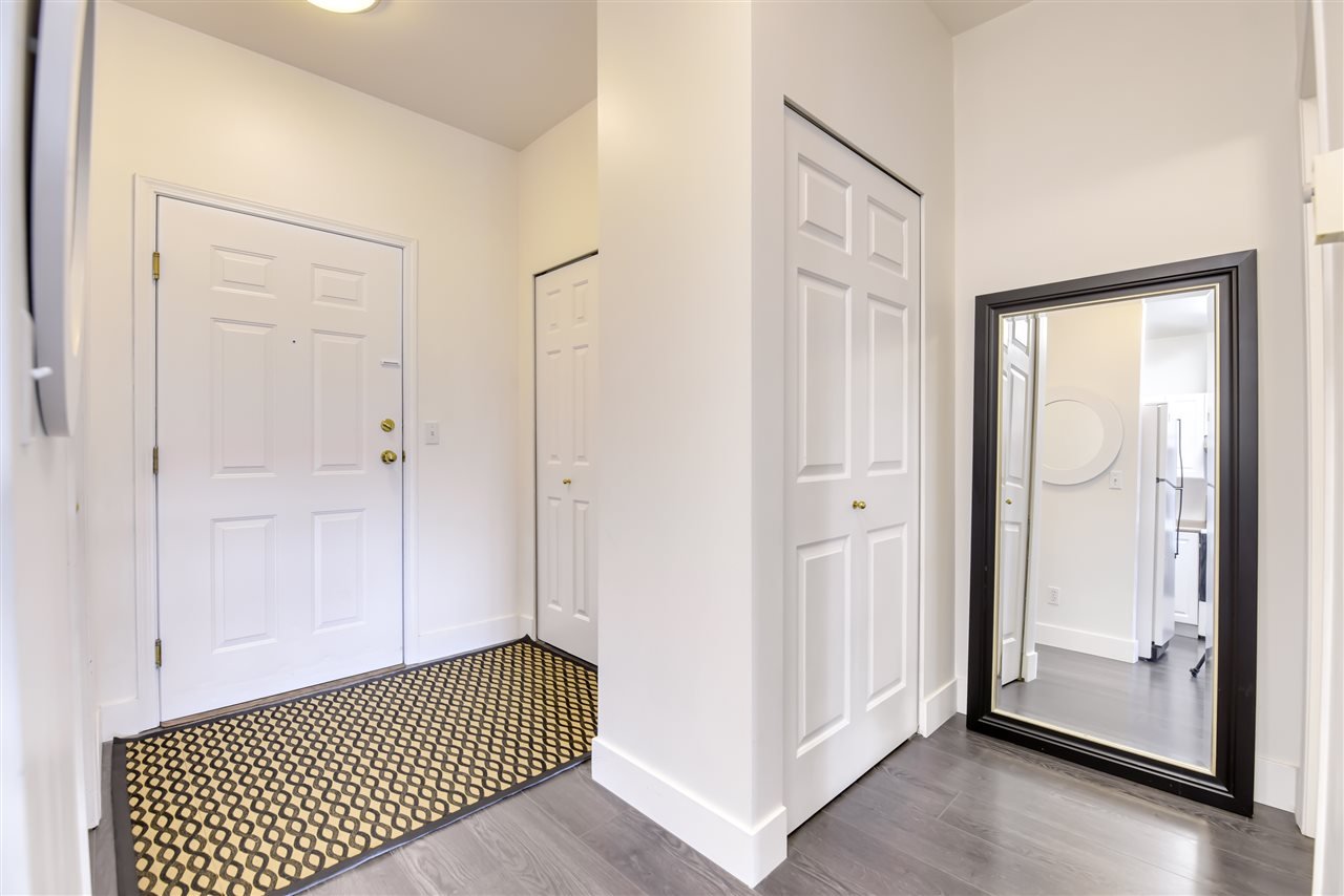 301-2109 Rowland St