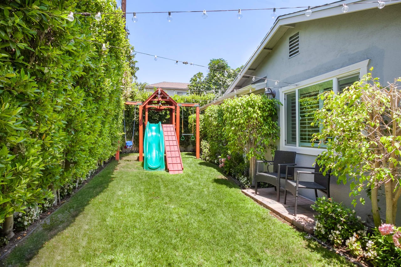 Remodeled Beverlywood Home
