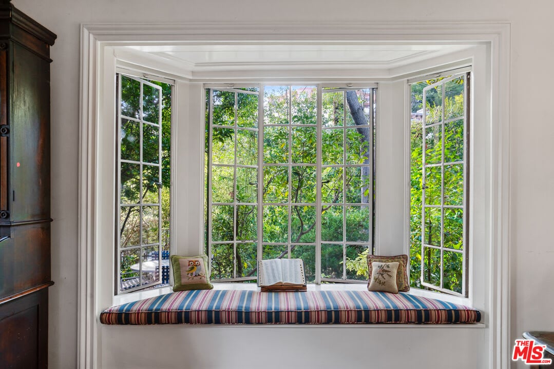 Grand Los Feliz Tudor