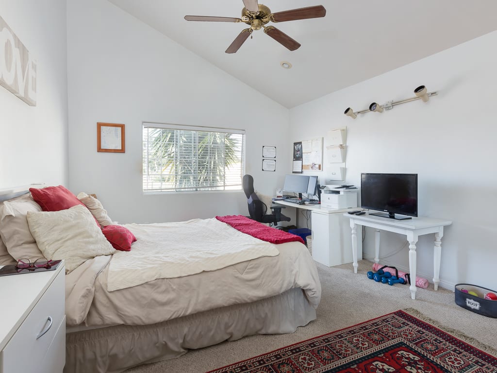 948 Loma Vista St