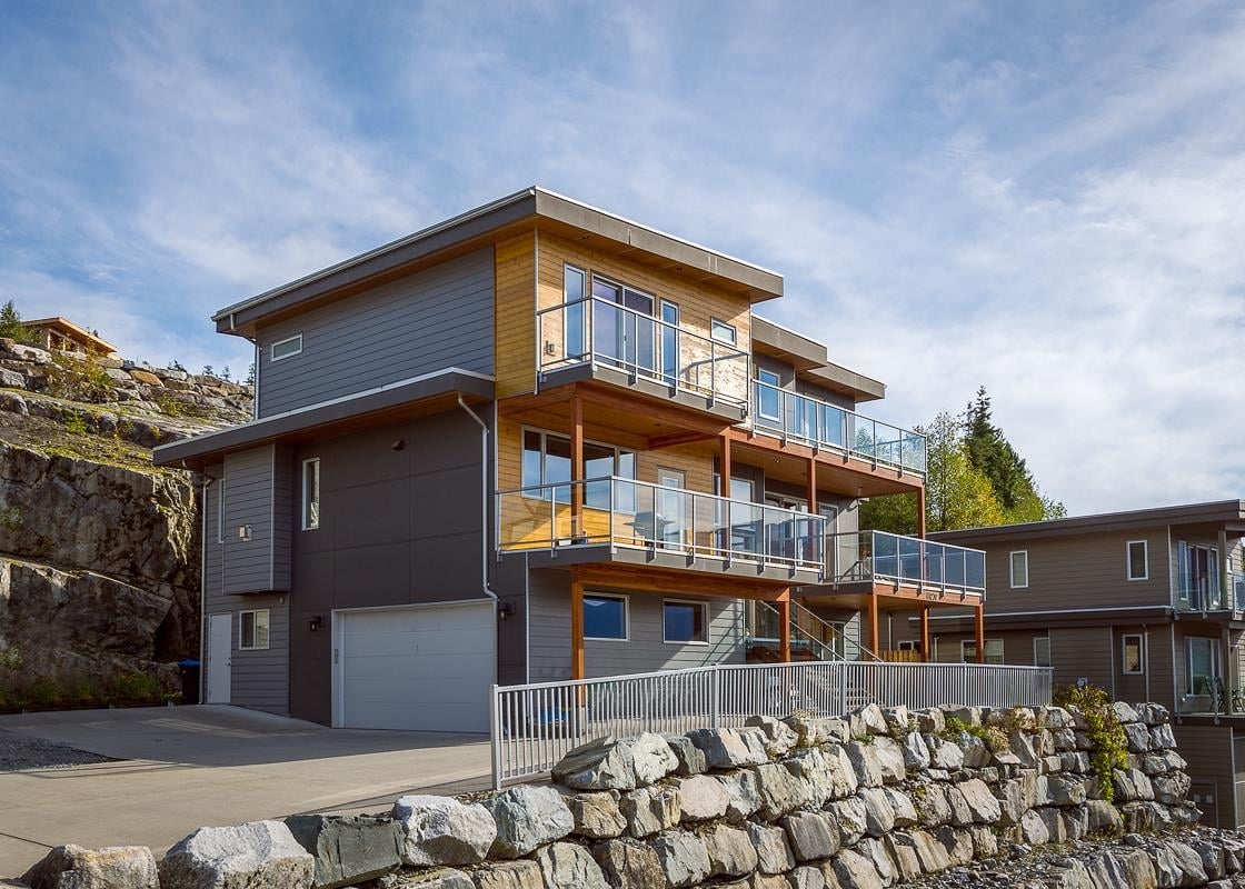 41230 Rockridge Pl