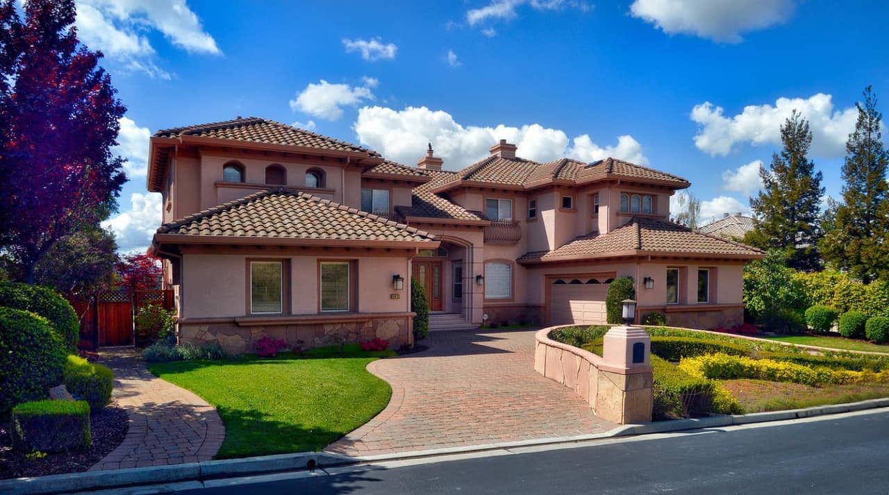 5145 Vicenza Way • San Jose • 95138