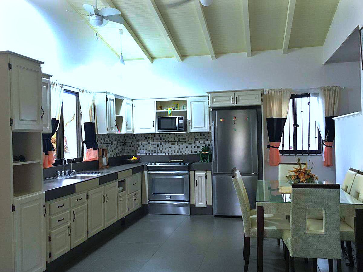 Income Producing Rental Triplex, Jaco, Puntarenas