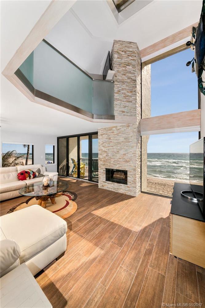 1223 Hillsboro Mile, #9