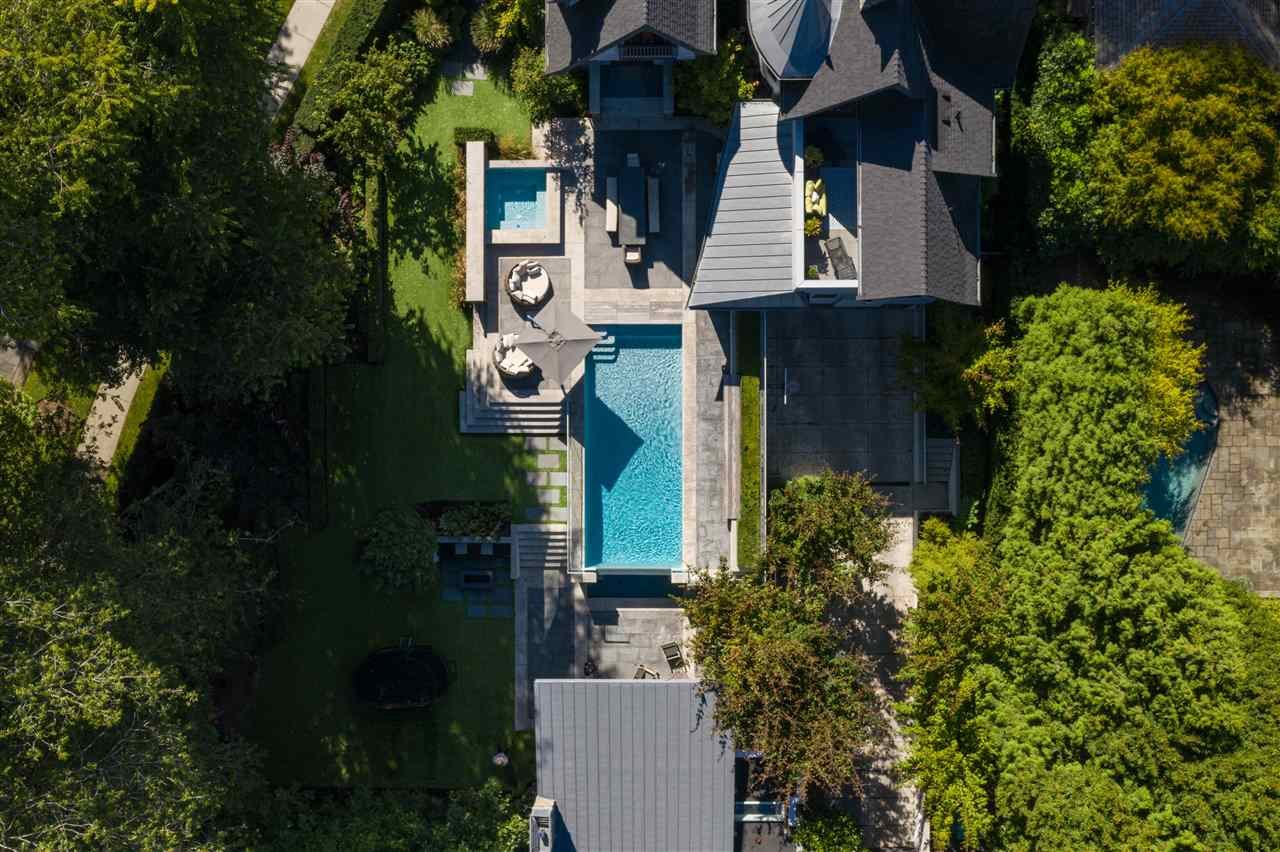 1707 W 38th Ave