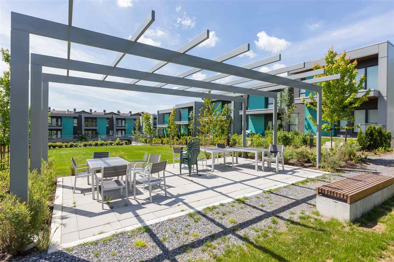 38-3595 Salal Dr