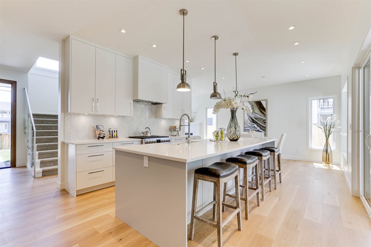 335 Centennial Pkwy