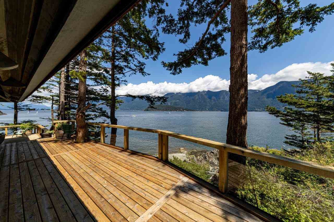 1693 Old Eagle Cliff Rd
