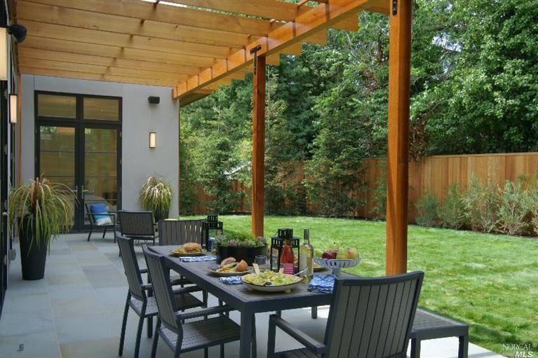 Newly Constructed Classic Contemporary Home- Represented Buyer
