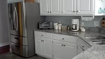 3240 COUNTRY CLUB Drive