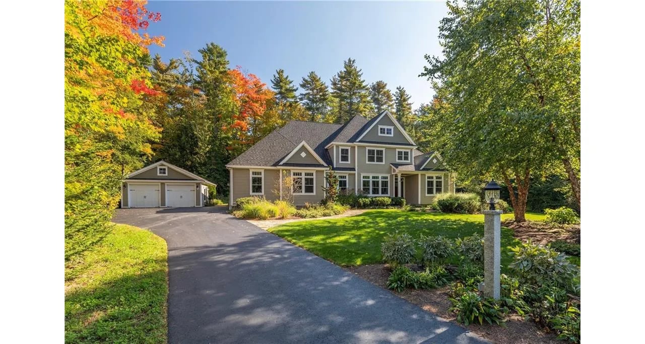 Home for Sale – 41 Fieldstone Lane, Falmouth, Maine