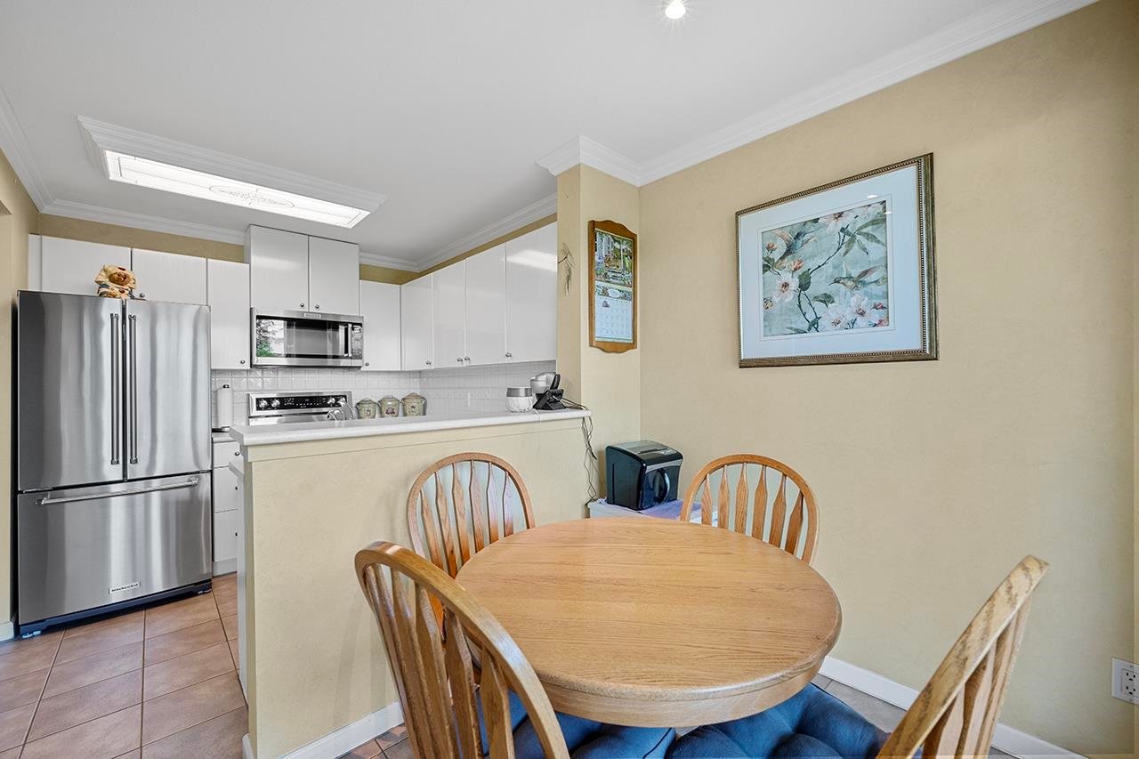 907-6611 Southoaks Cres