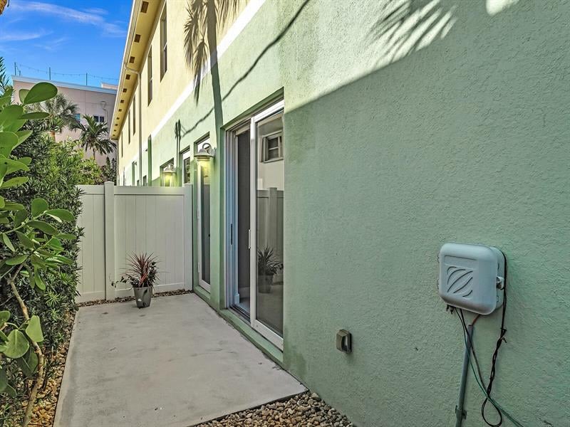 3216 NE 16th Street
