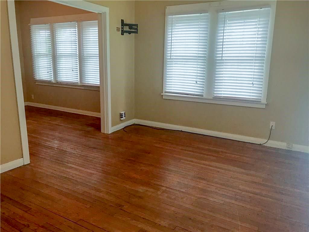 411 W Pulaski 