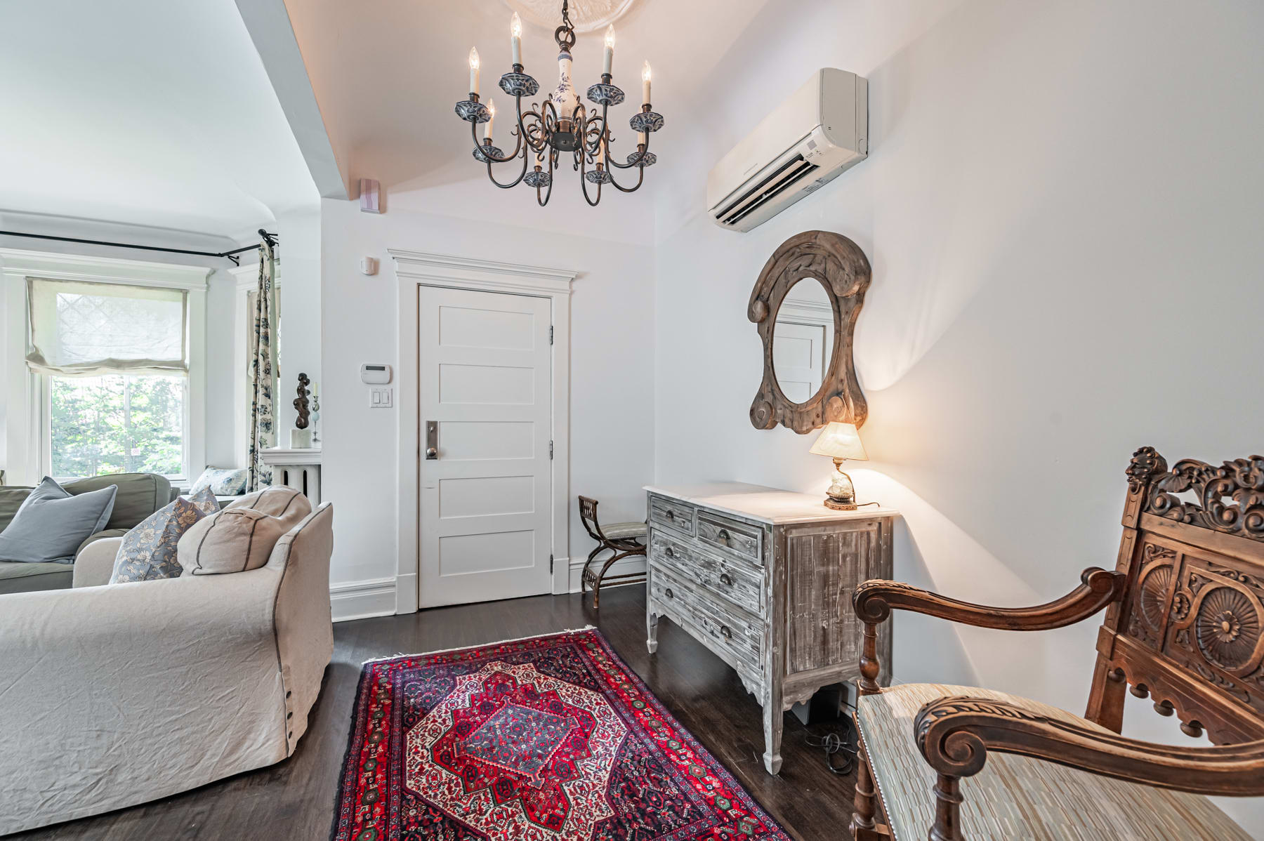 18 Castle Frank Cres