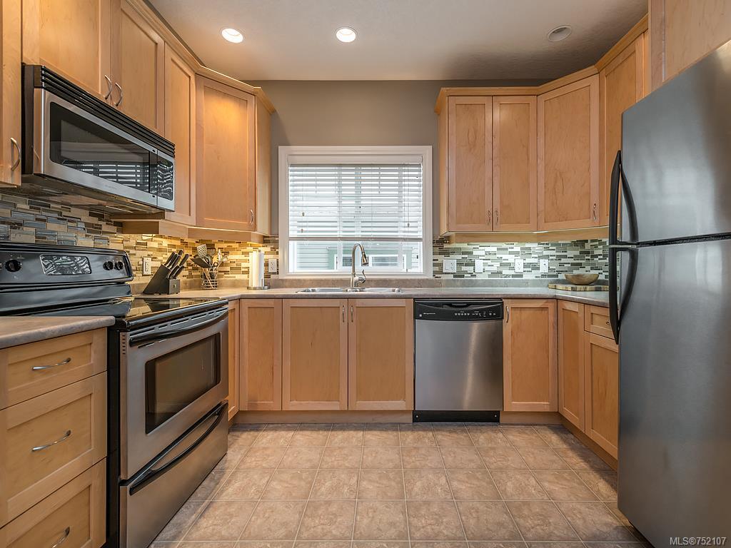 950 Walfred Rd, Langford