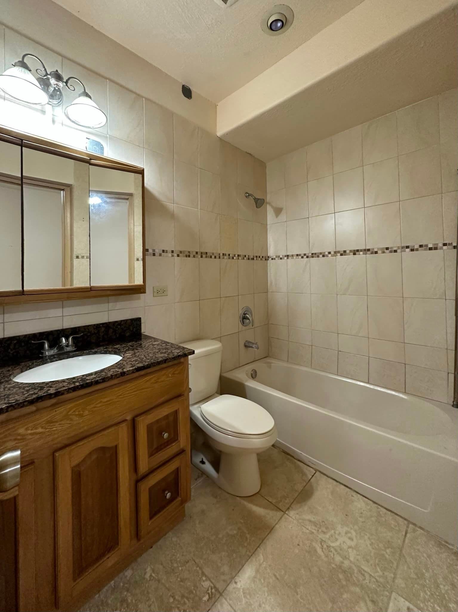 804 Hope Hill 2 Bedroom Apartment