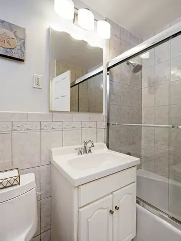 444 E 75th St #5-B