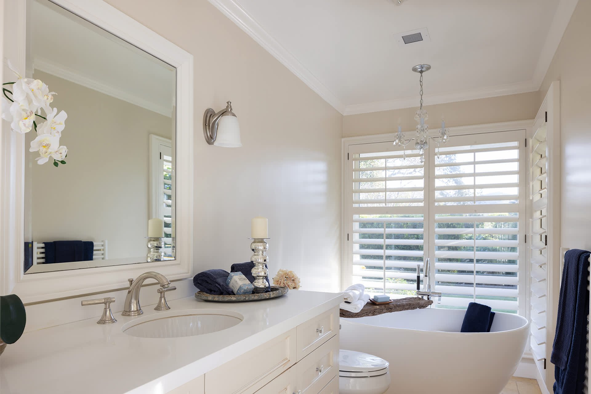 Quail Lodge Living - 7077 Fairway Place