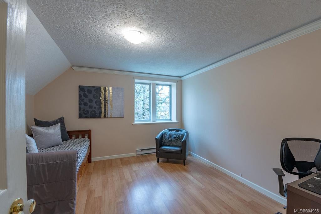 1235 Glyn Rd