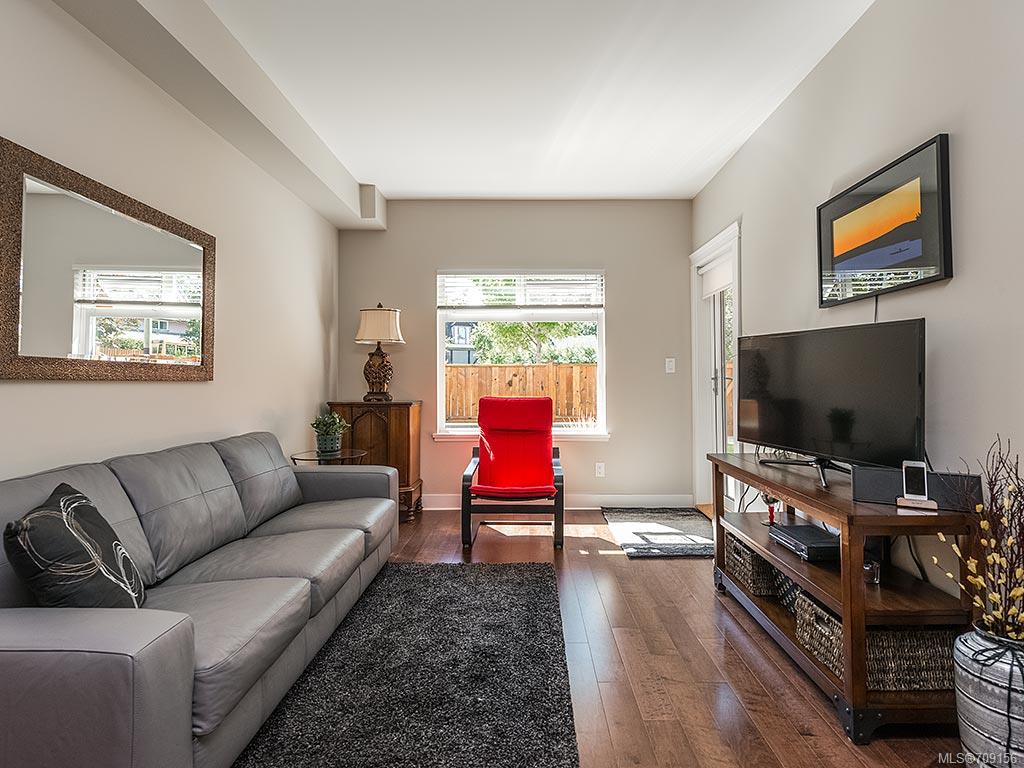 114-21 Conard St