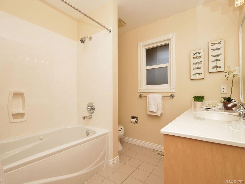 3775 JENNIFER Pl