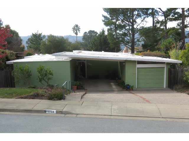 1704 Yorktown Rd